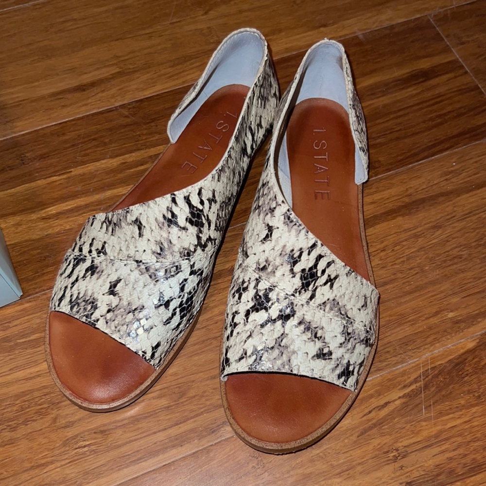 Snakeskin sandal